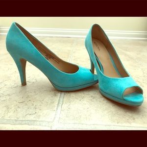 Merona Teal open toe pumps-size 7