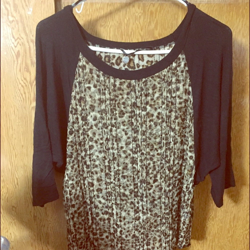 BKE boutiques cheetah top.