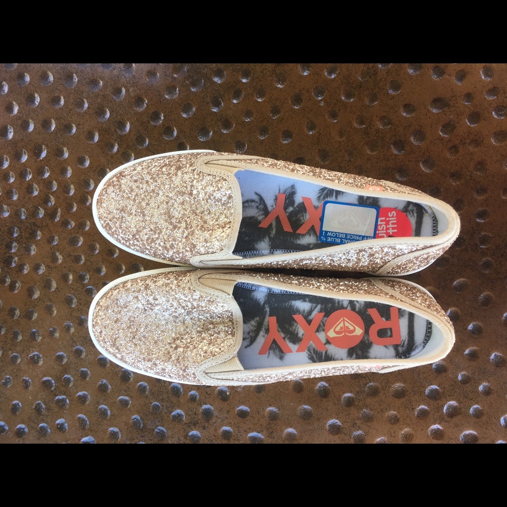 Neutral sparkly Roxy slip on shoes