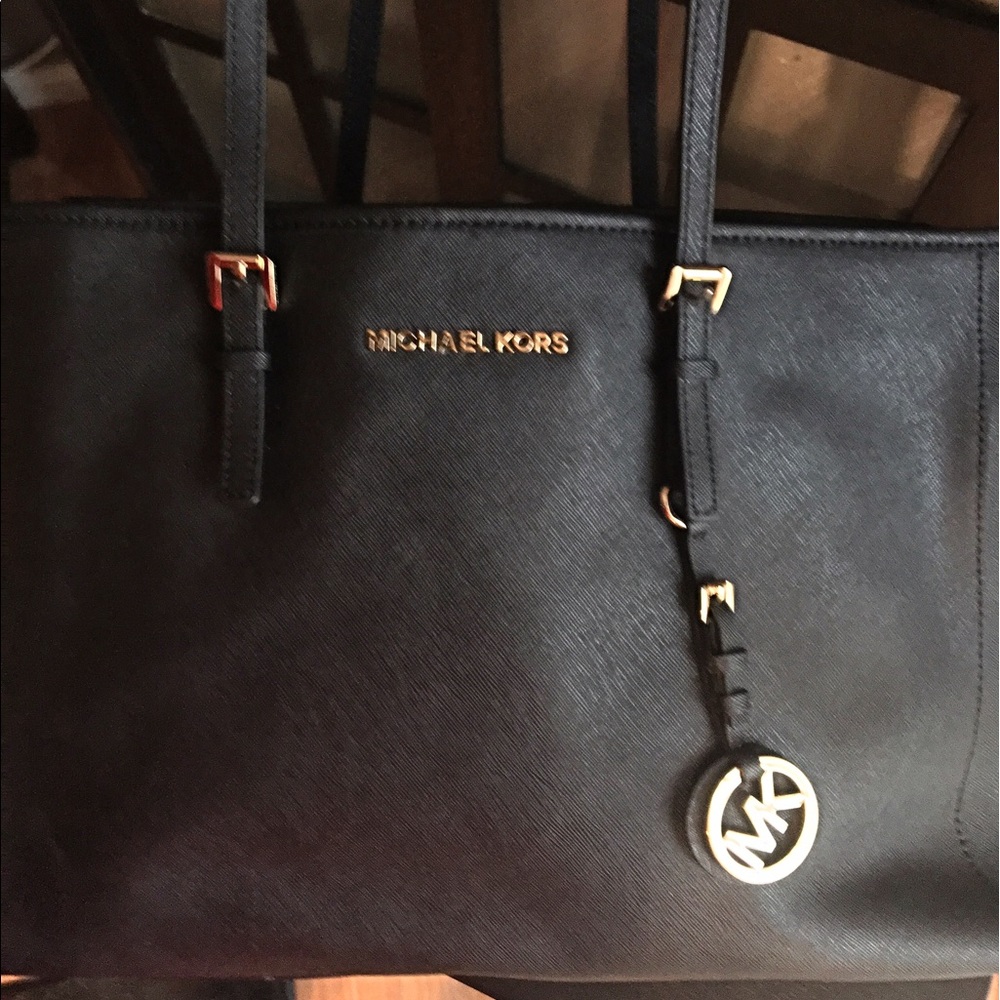 Michael Kors Jet Set Tote