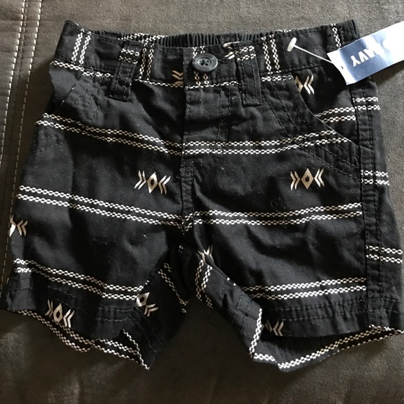 Shorts - Picture 4 of 8