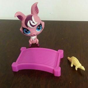 Lps bunny with bed and dinosaur