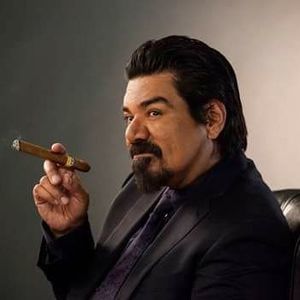 Meet your Posher, Cesar