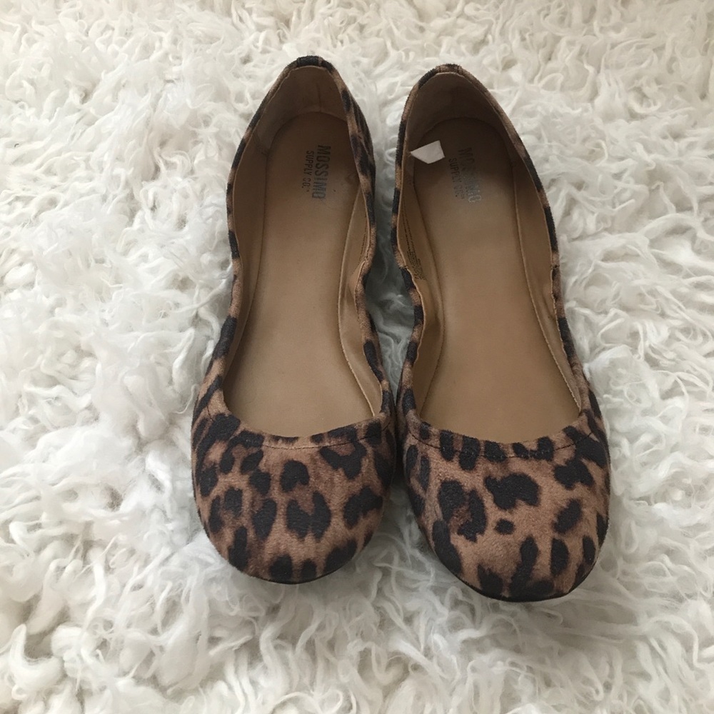 Leopard flats