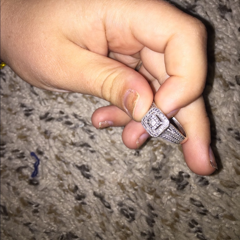 Kay jewelers diamond ring