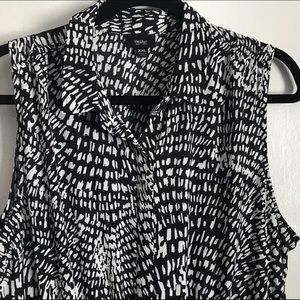 SOLD Lined, graphic easy-to-wear dress