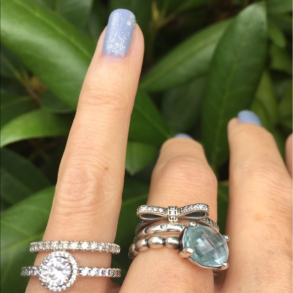 Authentic Pandora Bow Ring - Picture 7 of 8