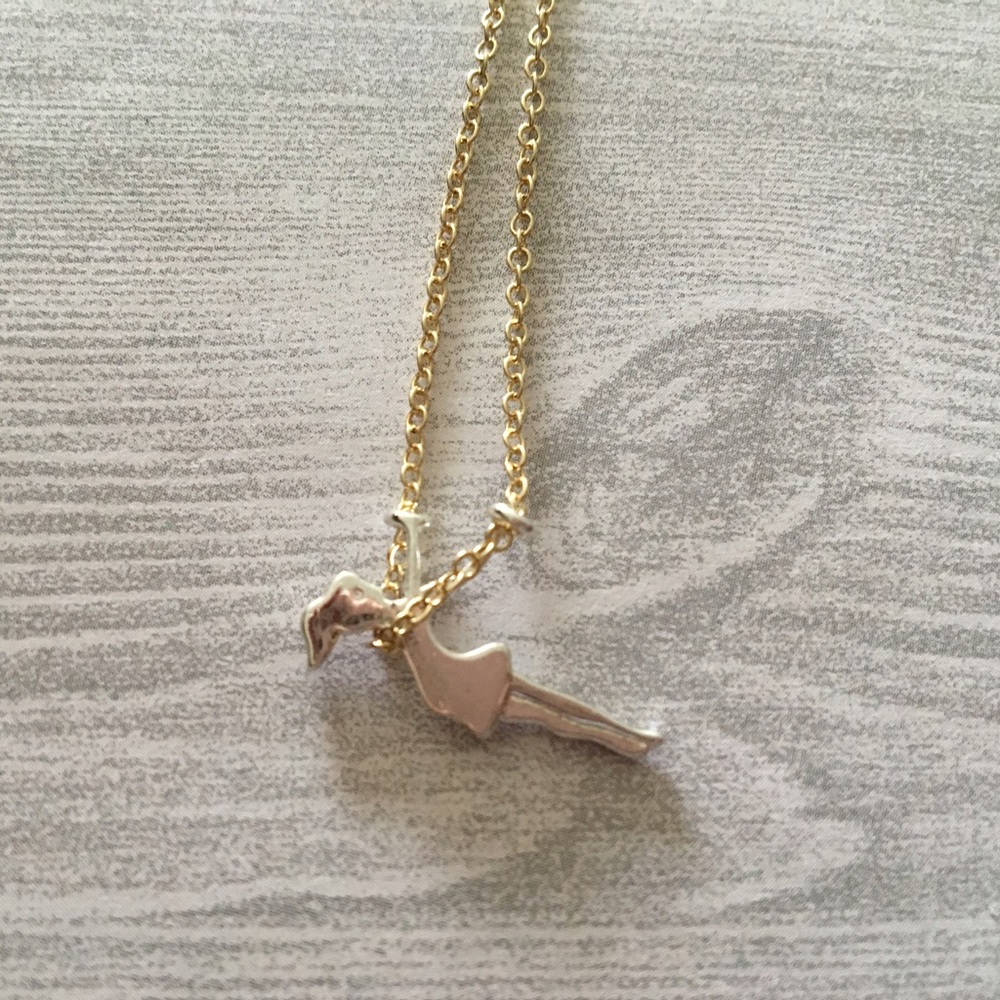 3/$12 Minimalistic necklace