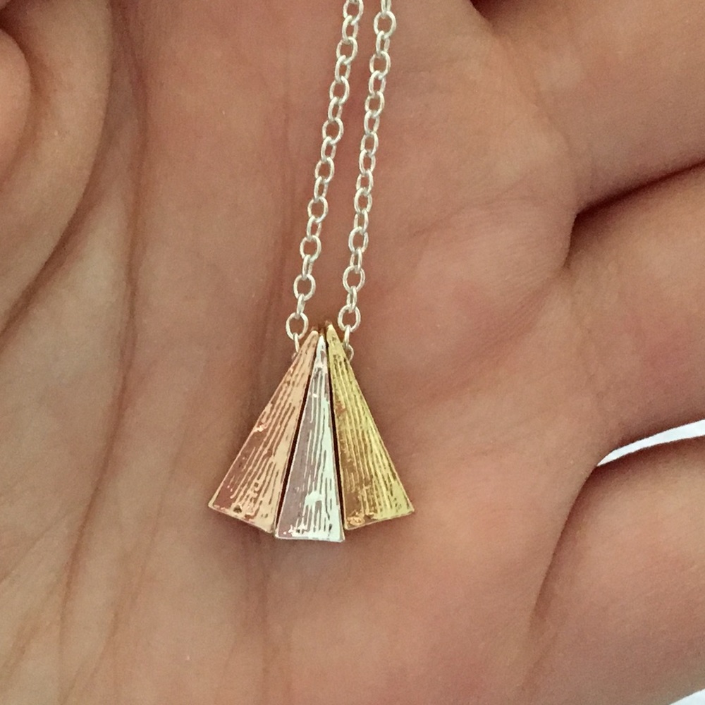 Minimalistic necklace