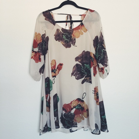 🌞Floral Dress🌞 - Picture 1 of 2