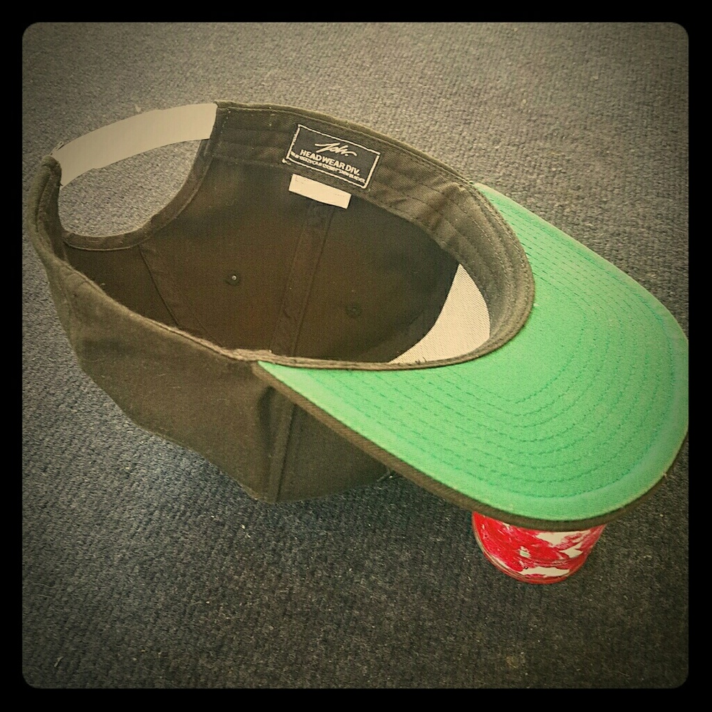Top Cap - Picture 2 of 4