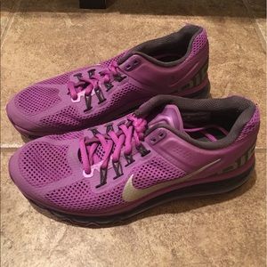 nike running shoes
