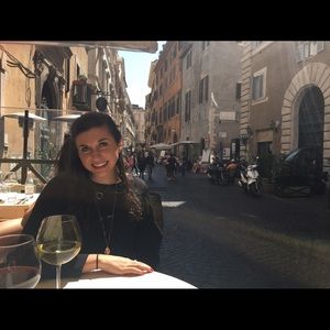 Meet your Posher, Brianna