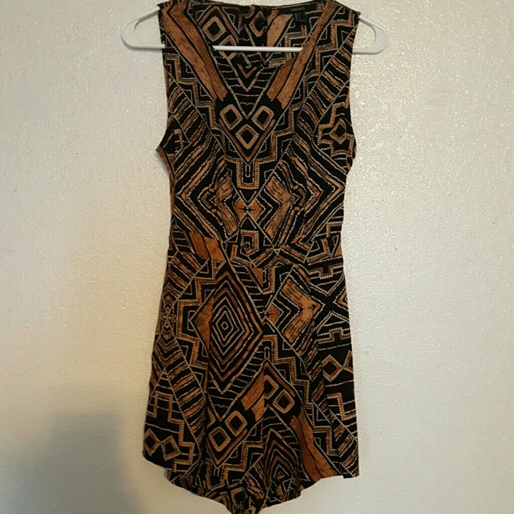 Forever 21 Cute pattern Romper