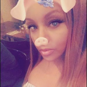 Meet your Posher, Sharon