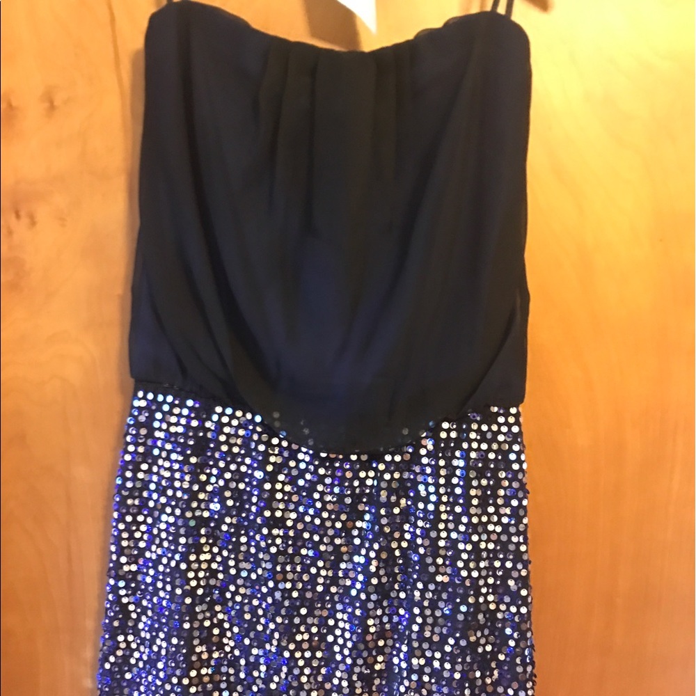 Strapless sequence party dress