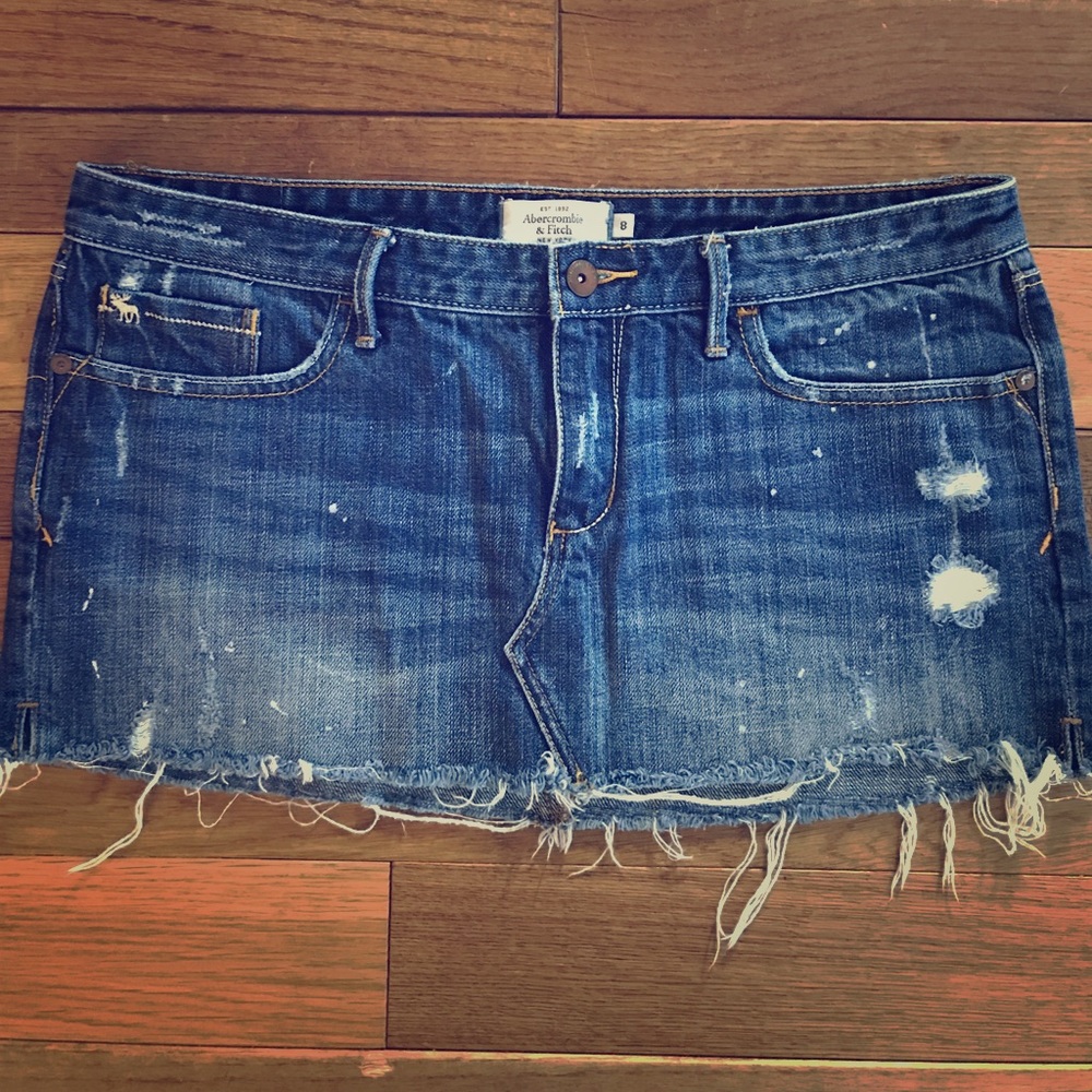 A&F // denim mini skirt