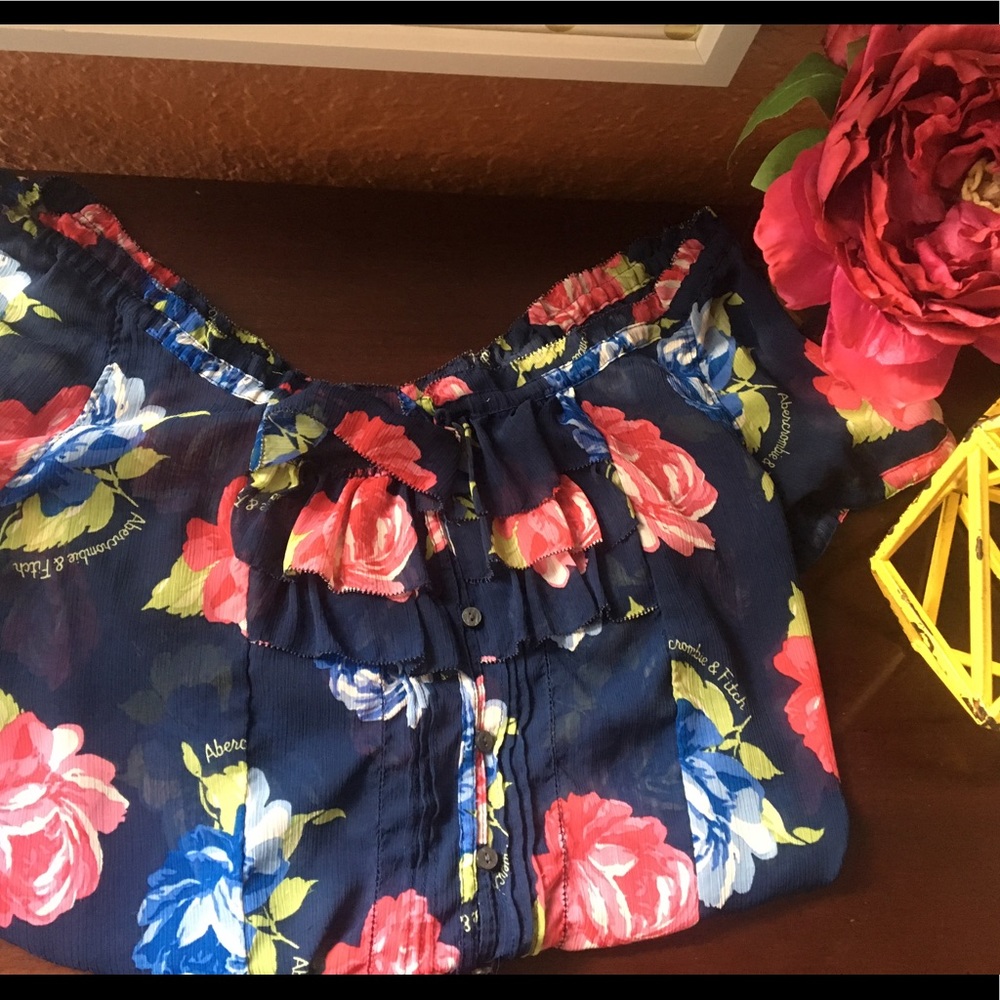 Beautiful blouse that shows off those shoulders!