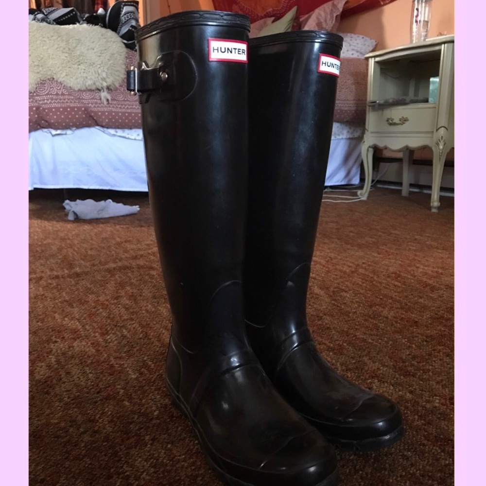 Hunter Women's Original Tall Gloss Rain Boots