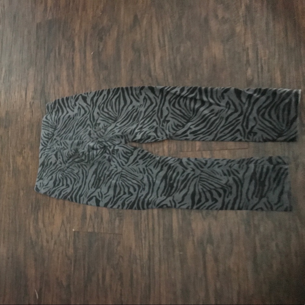 Grey and black zebra leggings