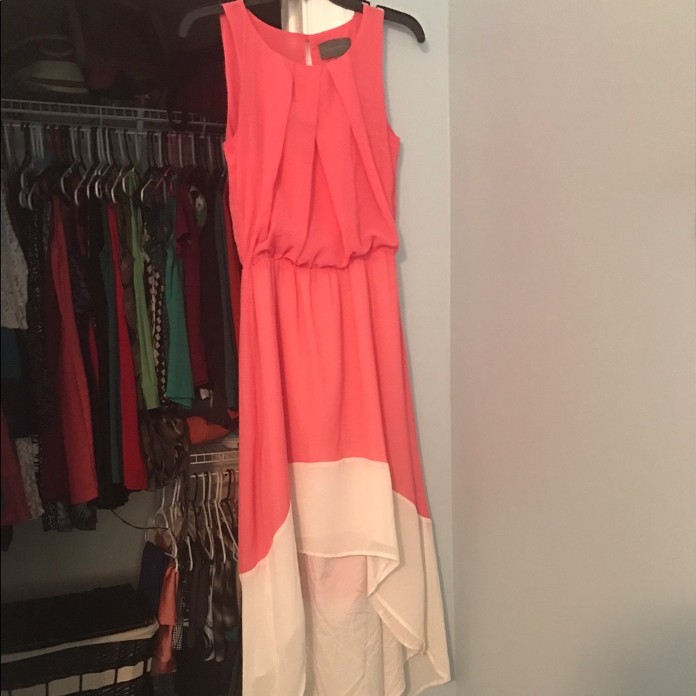Coral hi-lo maxi dress size small