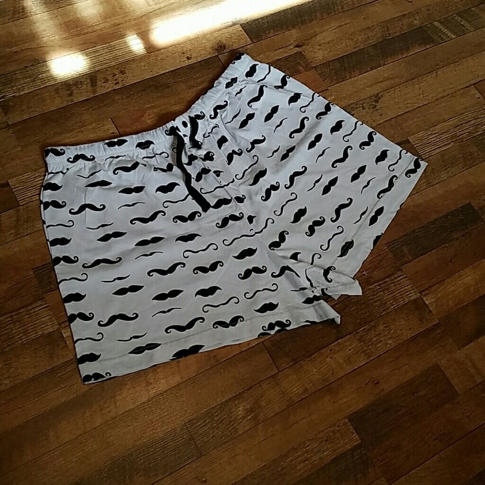 Pajama shorts - Picture 2 of 3