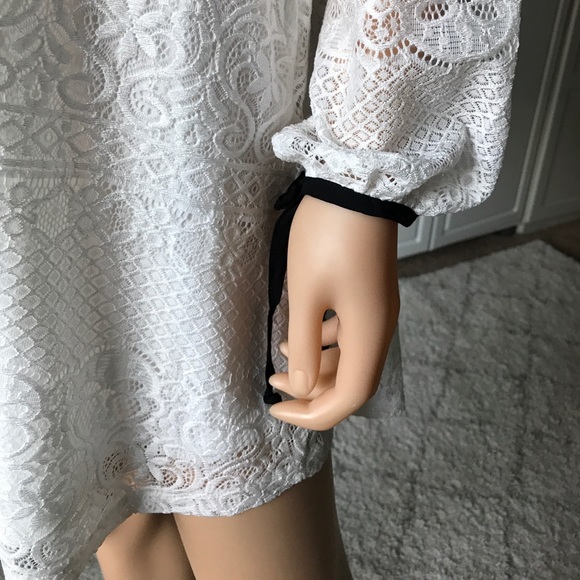 🔥 2xHP! Mimi Chica Tunic Top 🔥 - Picture 2 of 5