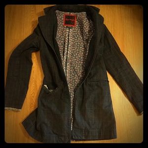 Long women's jacket