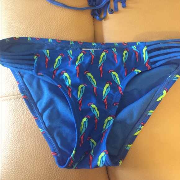 3 Piece Bikini Xhilaration New Women's Jr XS - Picture 2 of 5