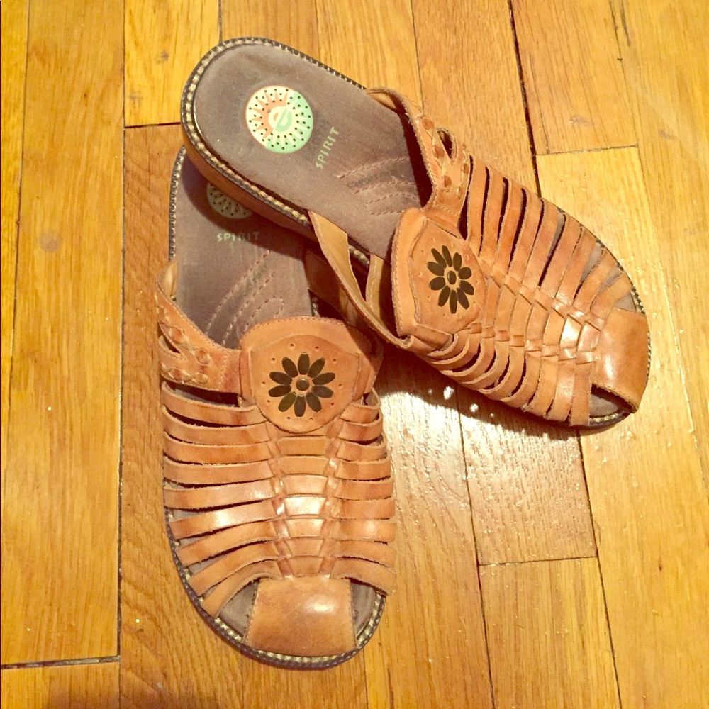 ✨Cute Earth Spirit Clogs