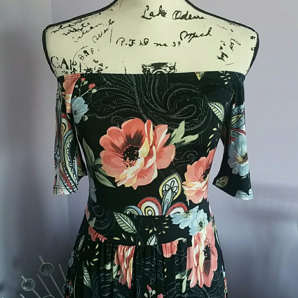 ▪️last 2▪️floral maxi▪️ - Picture 3 of 8