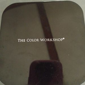 The color workshop eyeshadow palette