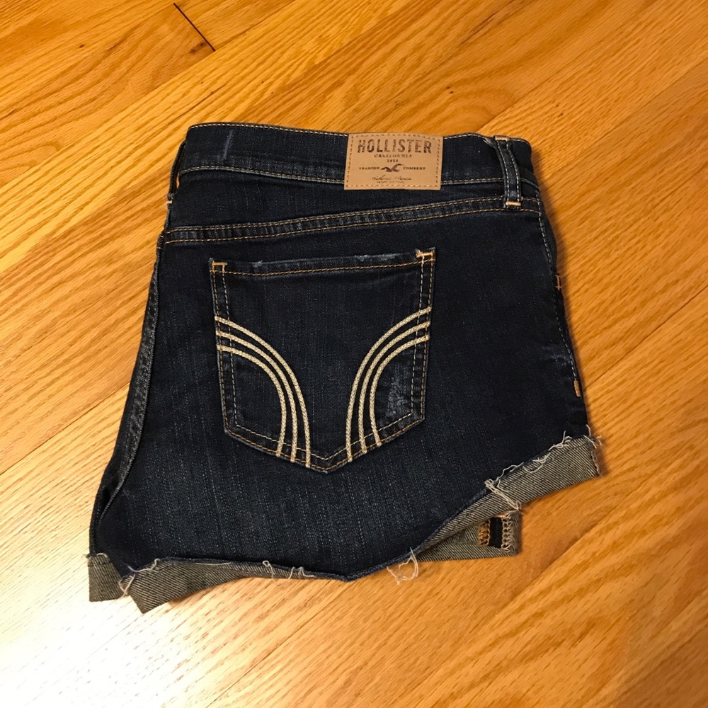 Hollister jean shorts