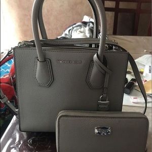 Michael Kors bag and matching wallet