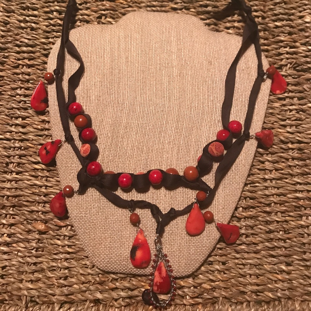 Banana republic beaded ribbon necklace