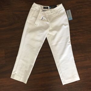 Apt 9 NWT White Straight Leg Capri Dress Pants