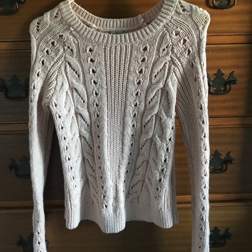 Light pink sweater