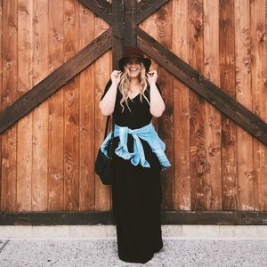 Meet your Posher, Caylee