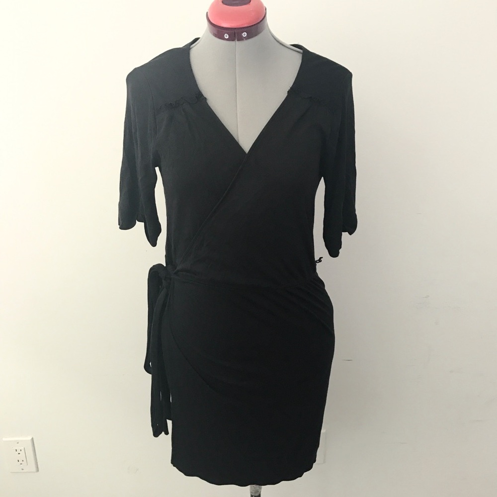 Banana Republic Black Ruffle 3/4 Sleeve Wrap Dress