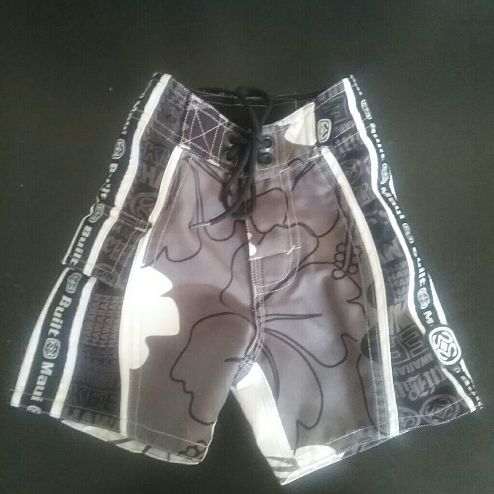 Board shorts