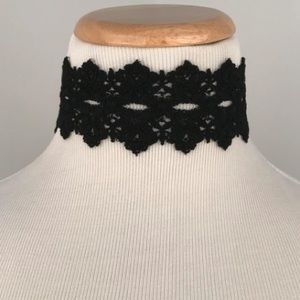 Wide Lace Black Choker