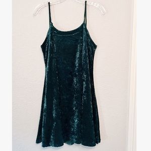 Vintage Green Velvet Dress