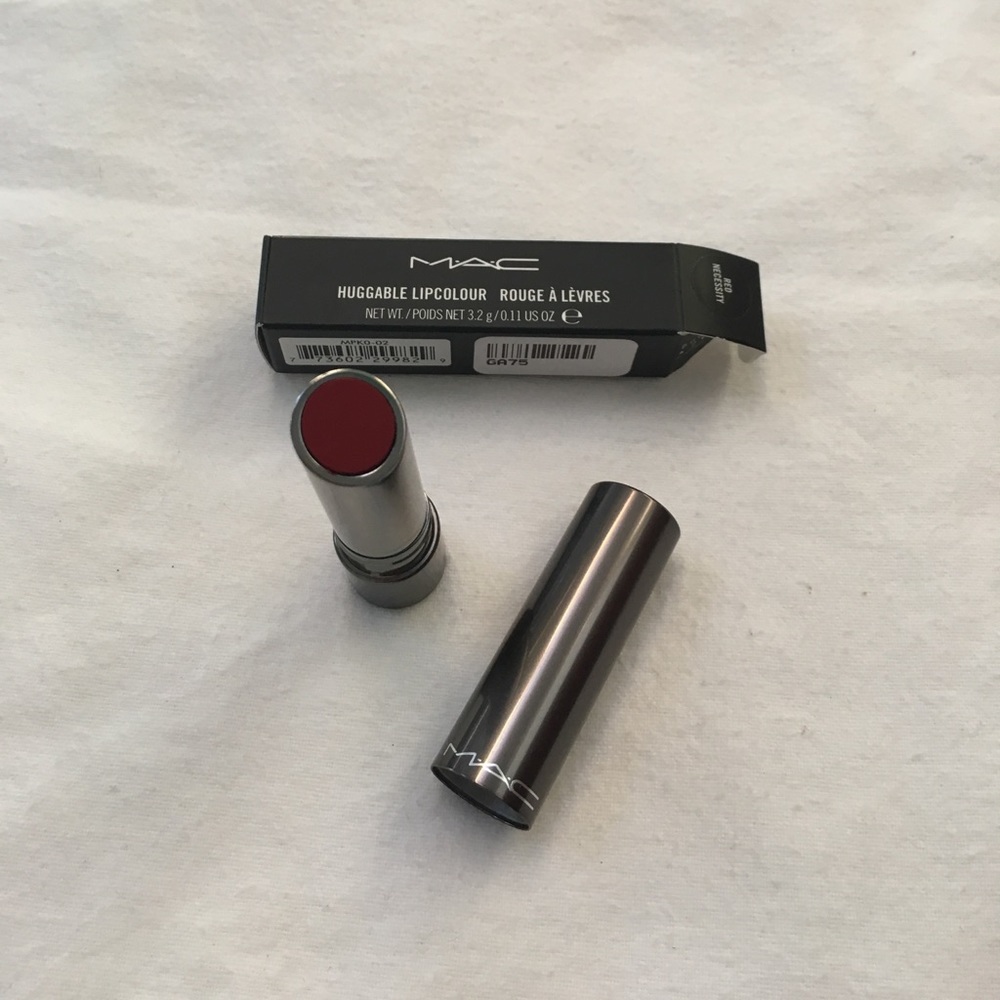 MAC huggable lip colour in red necessity