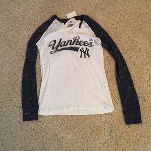 Women's Yankee Top