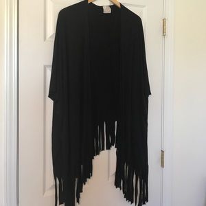 Black fringe kimono