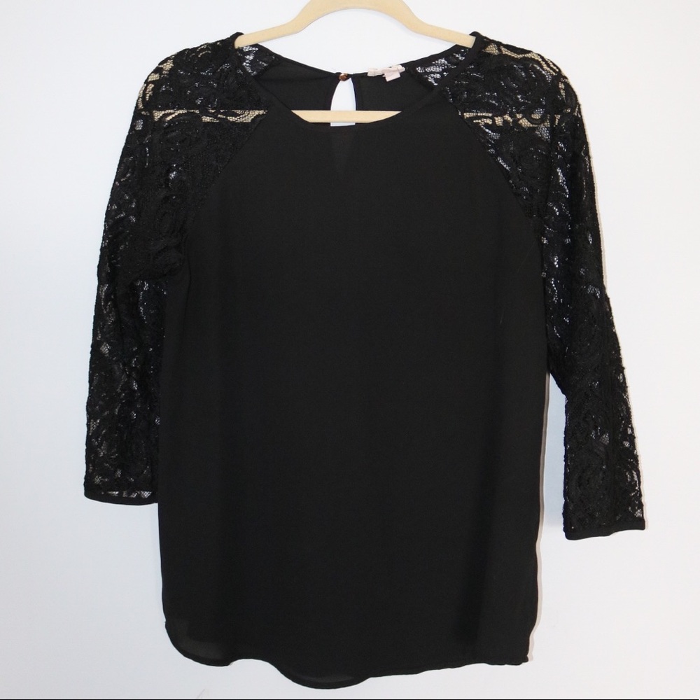 Black Lace 3/4 Sleeve