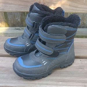 Boy's Thermolite Weatherproof Boots New with tags