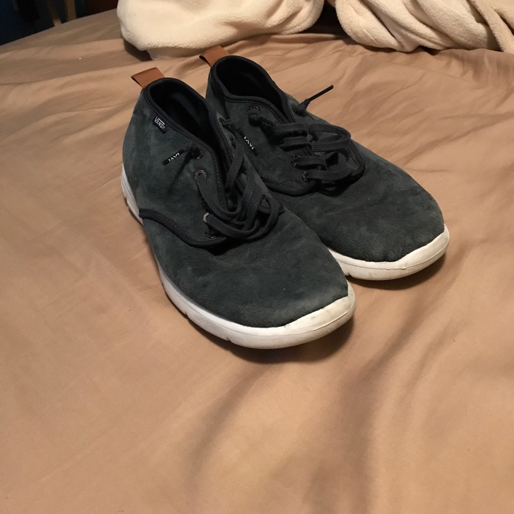 Suede Van chukkas
