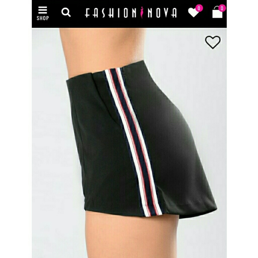 🔸NEW Fashion Nova Short🔸