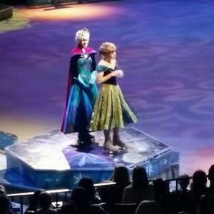 Meet your Posher, Toni